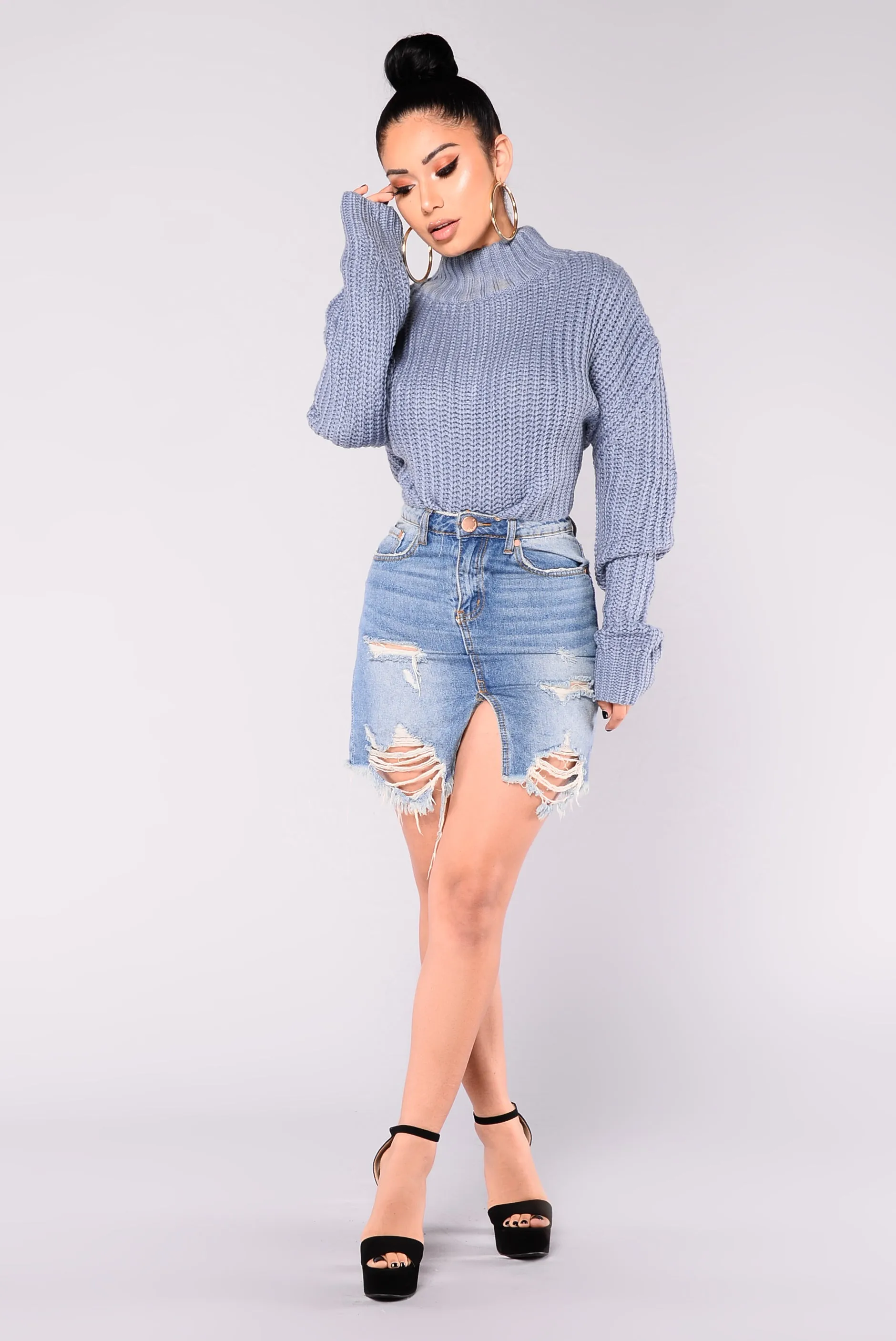 Avelina Long Sleeve Sweater - Dusty Blue